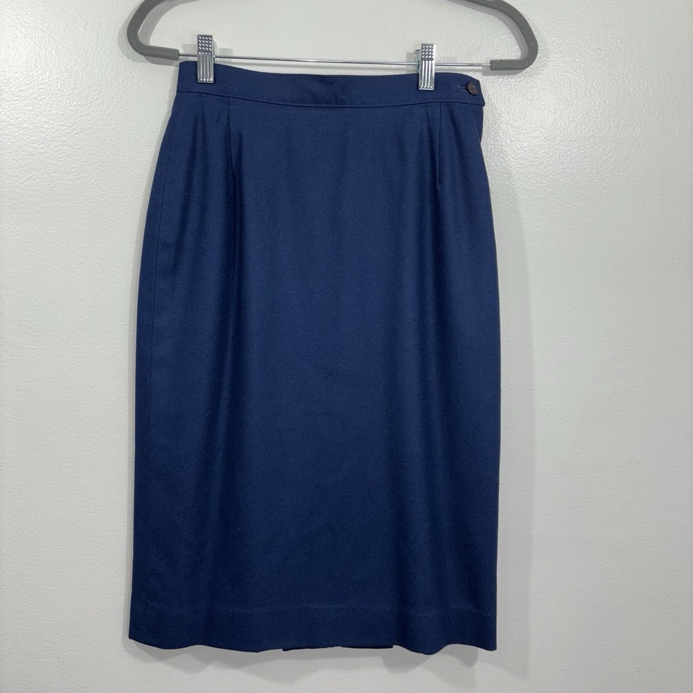 VTG Pendleton Women's 100% Pure Virgin Wool lined Skirt W/back Pleats Size 10?